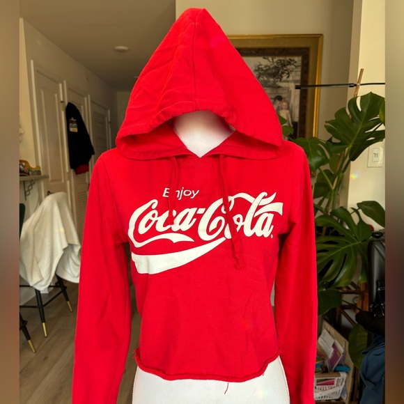 Coca-Cola Red Cropped Sweatshirt - Picture 2 of 7